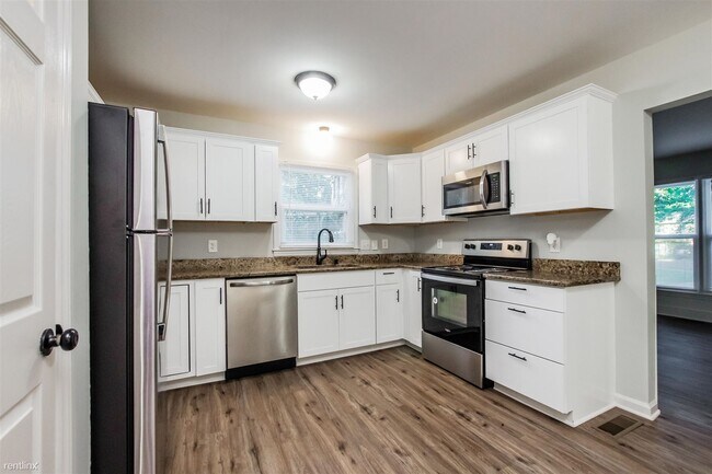 Foto del edificio - 3 br, 2 bath House - 4726 Dawnwood Dr