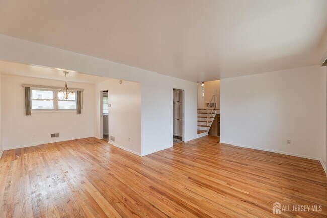 Building Photo - 38 Harrison Ave