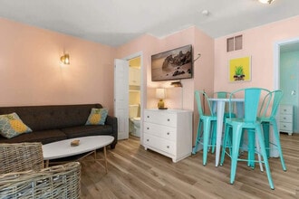 Building Photo - 12 G St Building Photo - 12 G St