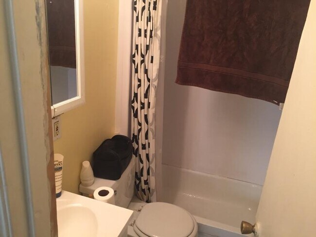 *Las imágenes son muestras representativas de la unidad anunciada. En algunos casos, las unidades reales que visita... - 35 Fairfield St