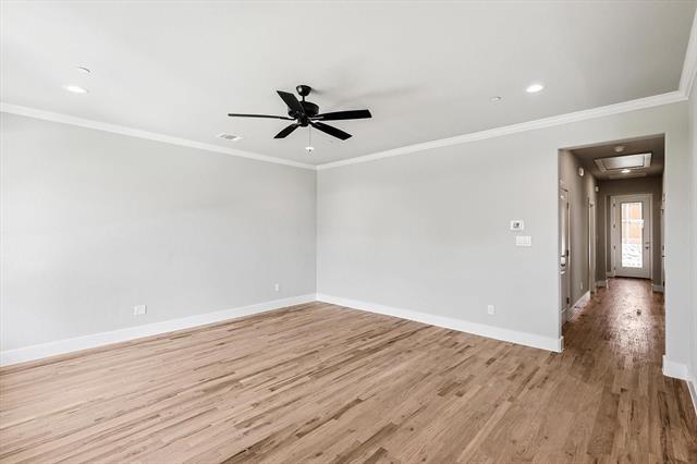 Building Photo - 516 Woodside Trl