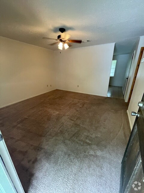 Building Photo - 159 Par Rd 127