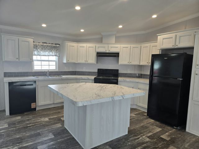 Foto del edificio - 201 Oak Ln