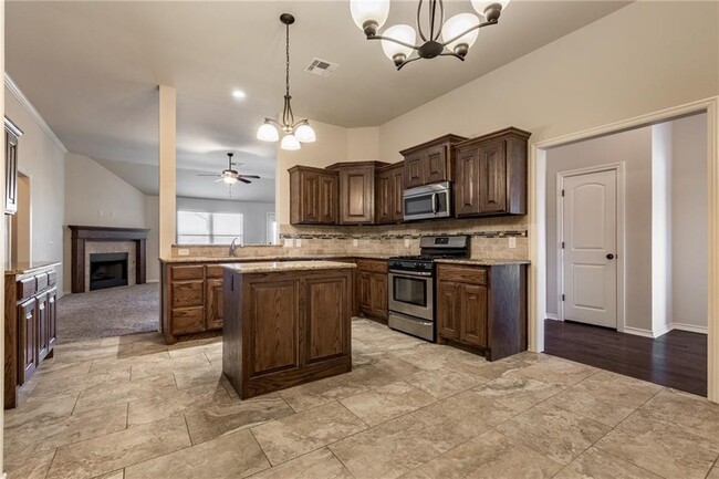 Building Photo - 445 Butterfield Trail
