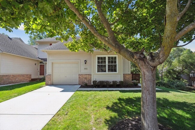Building Photo - 30861 Centennial Dr
