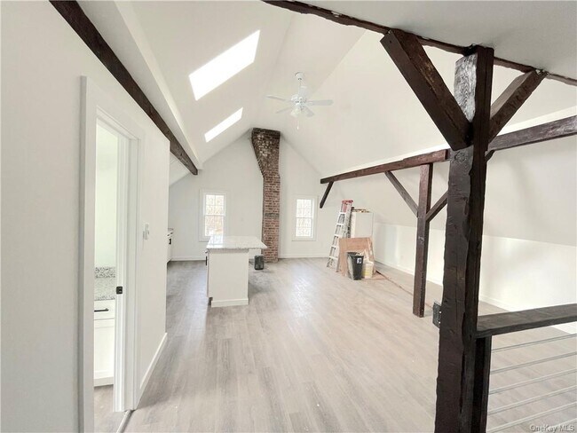 Building Photo - 1419 NY-376