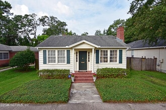 Building Photo - 1328 Ingleside Ave