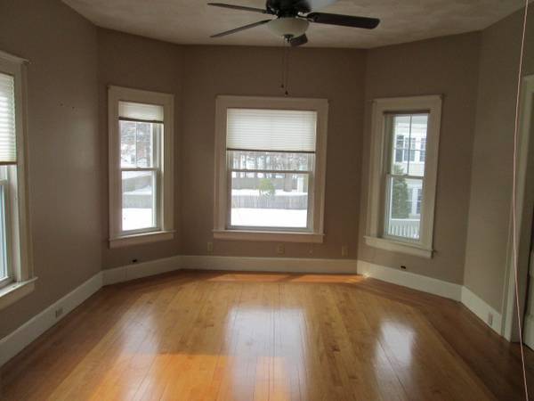Primary Photo - 34 Wentworth Ave