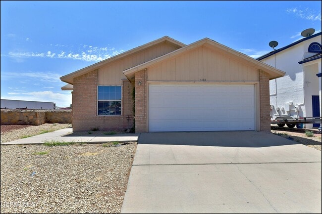 Building Photo - 4100 Tierra Venado Dr
