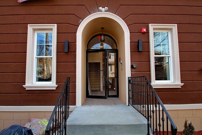 Main Entrance - 6318 Jackson St