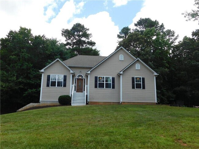 Building Photo - 576 Greenwood Park Way