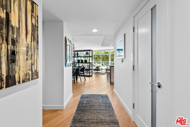 Foto del edificio - 13700 Marina Pointe Dr