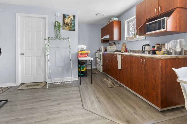 Building Photo - 1 Bedroom Apartment in Hull - Prime location