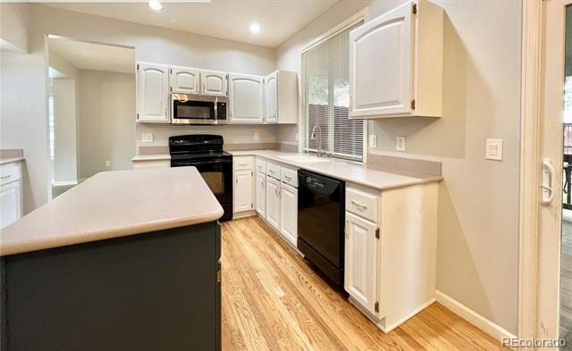 Building Photo - 9242 Buttonhill Ct