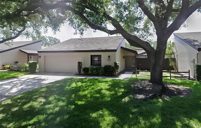 Building Photo - 3724 Glen Oaks Manor Dr