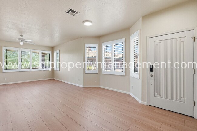 Building Photo - 11500 E Cochise Dr