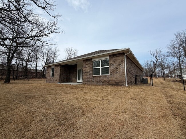 Foto del edificio - New Construction 3 Bedroom, 2 Bathroom on 1.43 Acre Wooded Lot!