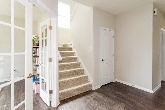 Foto del edificio - 1908 Porter Dr