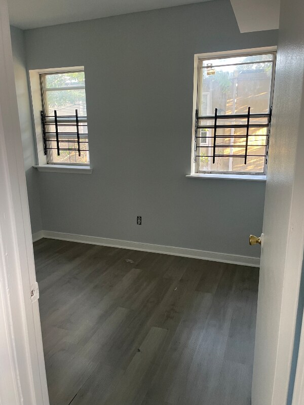 Foto principal - 1023 W Baltimore St