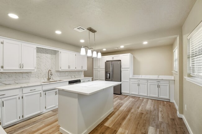 Foto del edificio - 243 Orchard St