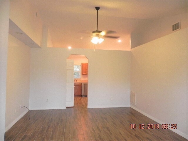 Building Photo - Single Family Home in St Cloud