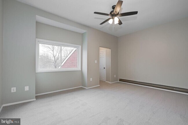 Foto del edificio - 9424 Merryrest Rd