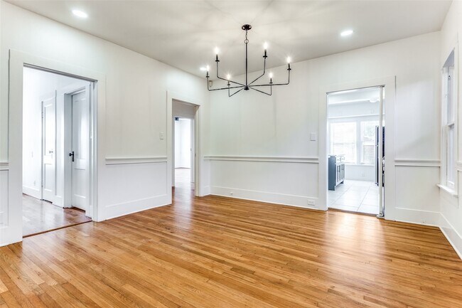 Foto del edificio - 4601 Pershing Ave