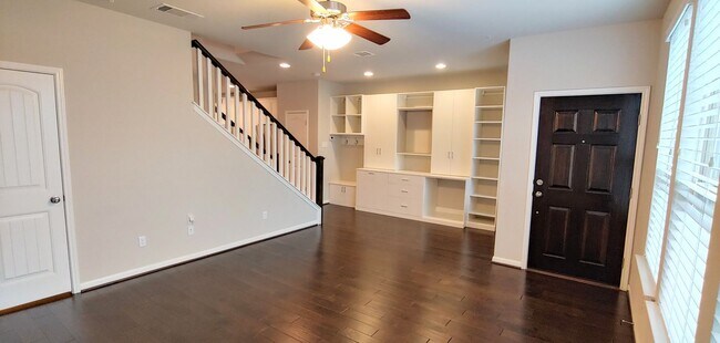 Foto del edificio - 7220 Wyoming Springs Dr