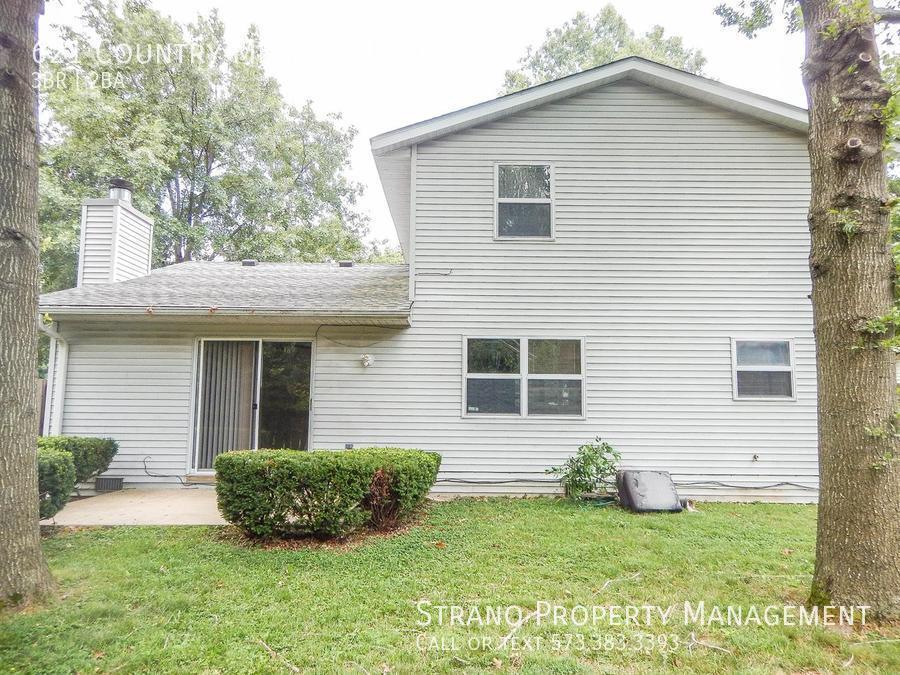 Foto del edificio - 621 Country Meadow Ln