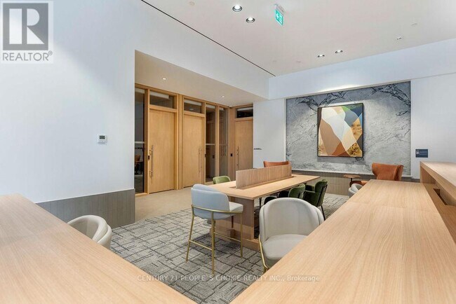 Building Photo - 395 Square One Dr