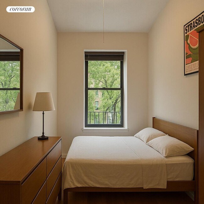 Foto del edificio - 16 W 95th St
