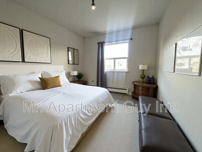 Photo du bâtiment - 37 Wellington St S