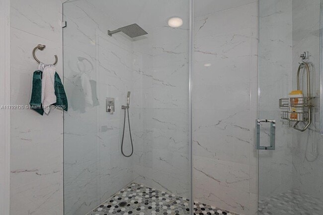 Foto del edificio - 245 189th Terrace