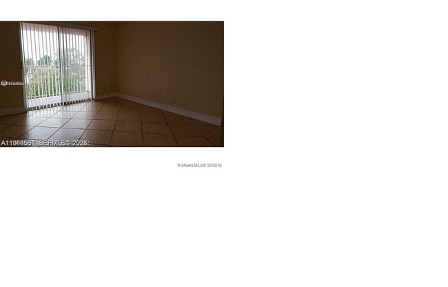 Foto del edificio - 1407 NE 56th St