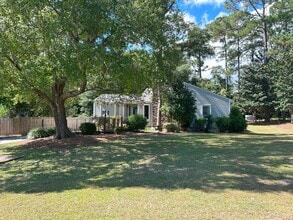 Building Photo - 623 Ripwood Rd