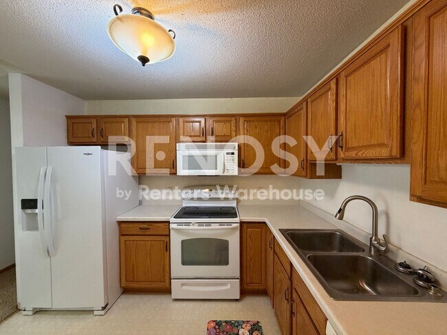 Foto del edificio - 3325 7th St NW