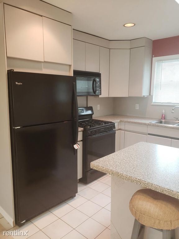 Foto principal - 468 West St