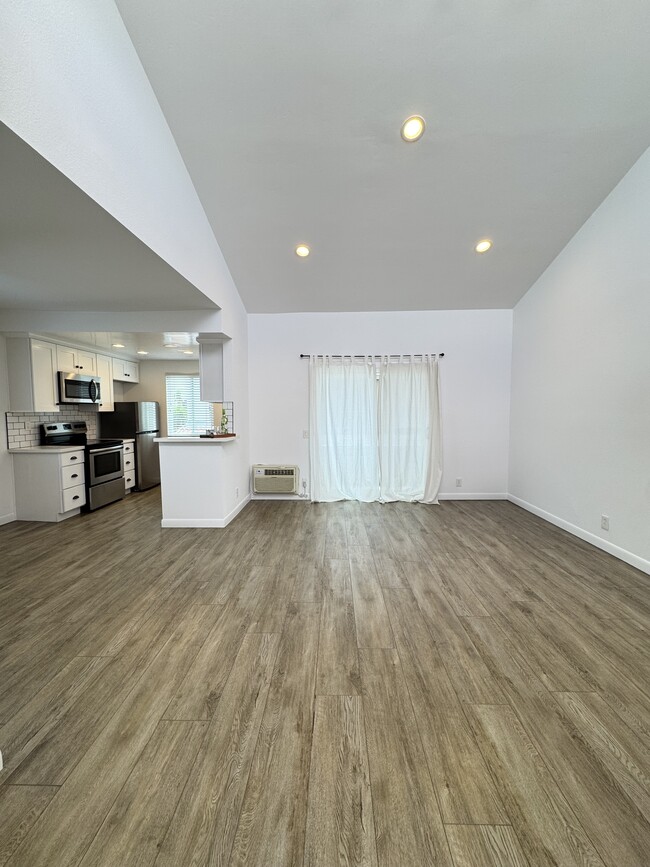 Building Photo - 4659 Texas St