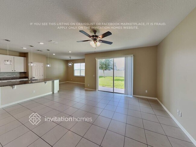 Foto del edificio - 2275 Bur Oak Blvd