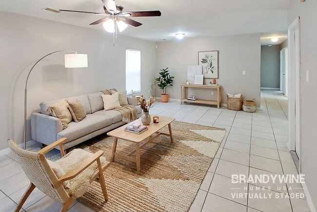 Foto del edificio - 3709 E Grove St