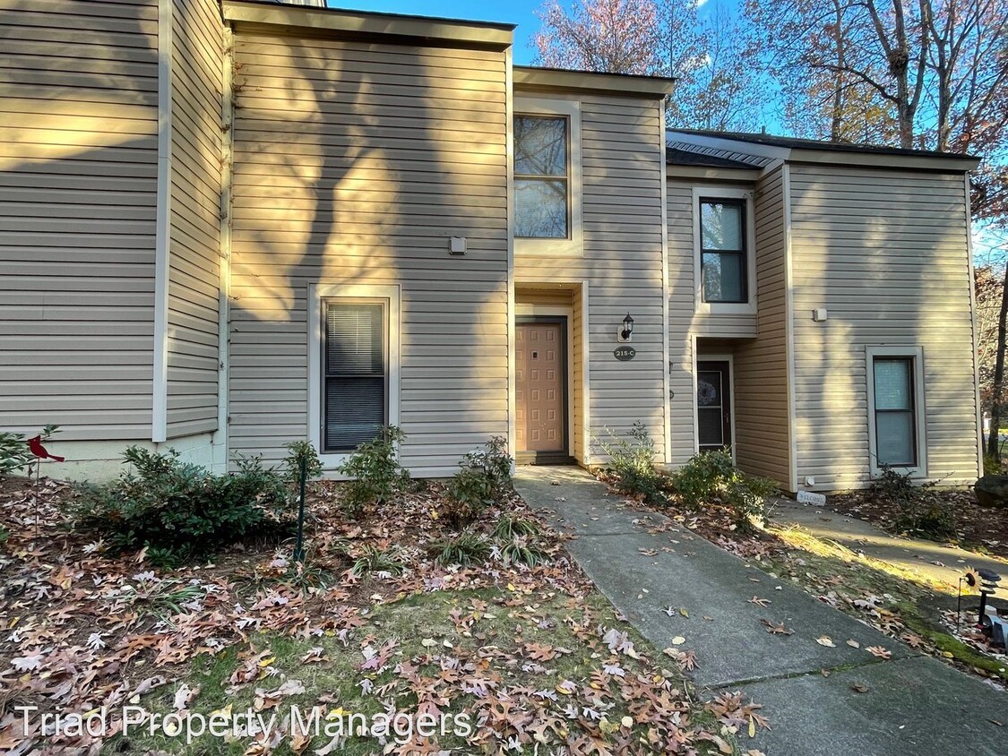 2 br, 1.5 bath House - 215 #C Village Lane - 2 br, 1.5 bath House - 215 #C  Village Lane