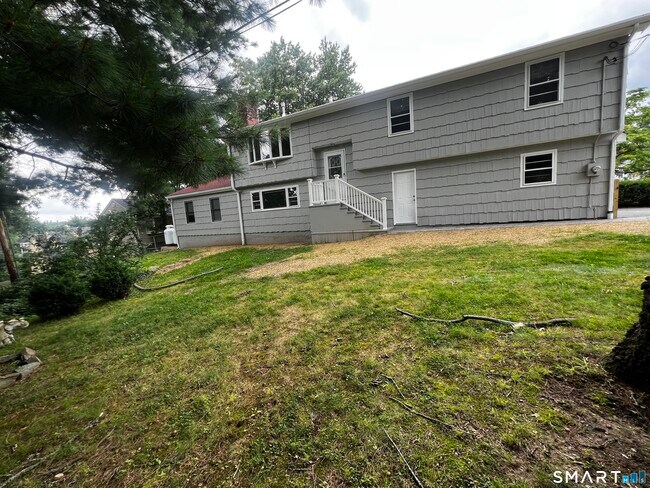 Building Photo - 485 Peet St