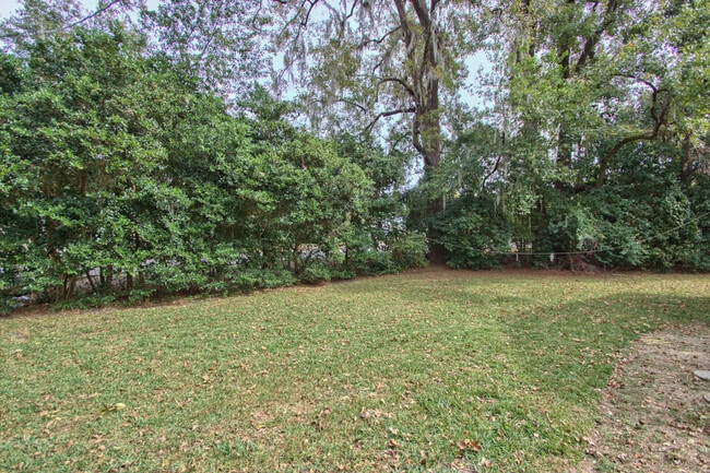 Foto del edificio - 2002