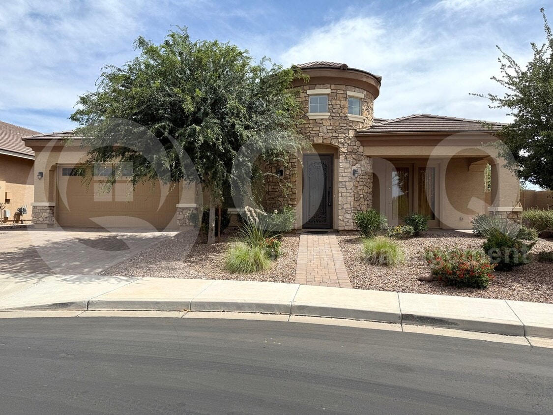 Foto principal - 1781 E Aster Pl