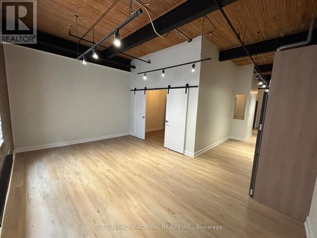 Building Photo - 34 Noble St