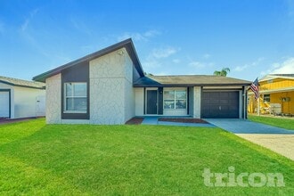 Building Photo - 10108 Hickory Hollow Ct