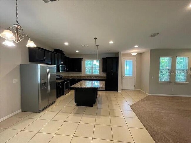 Foto del edificio - 1717 Hammock Park Way