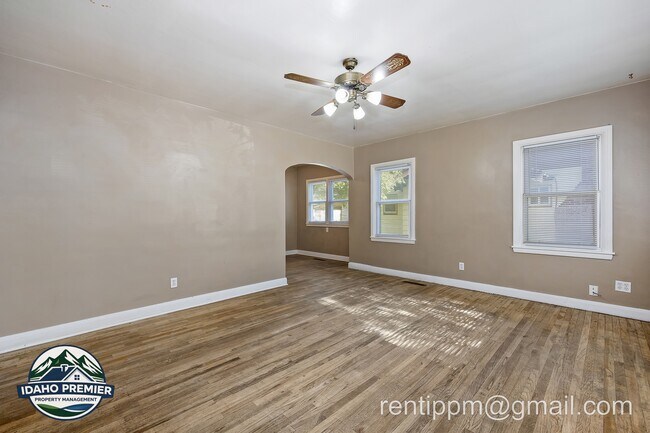 Foto del edificio - 211 Walnut St
