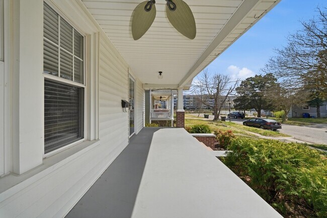 Foto del edificio - 414 Massachusetts Ave