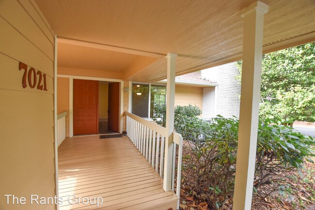 Building Photo - 4 br, 2.5 bath House - 7021 Mykonos St NW